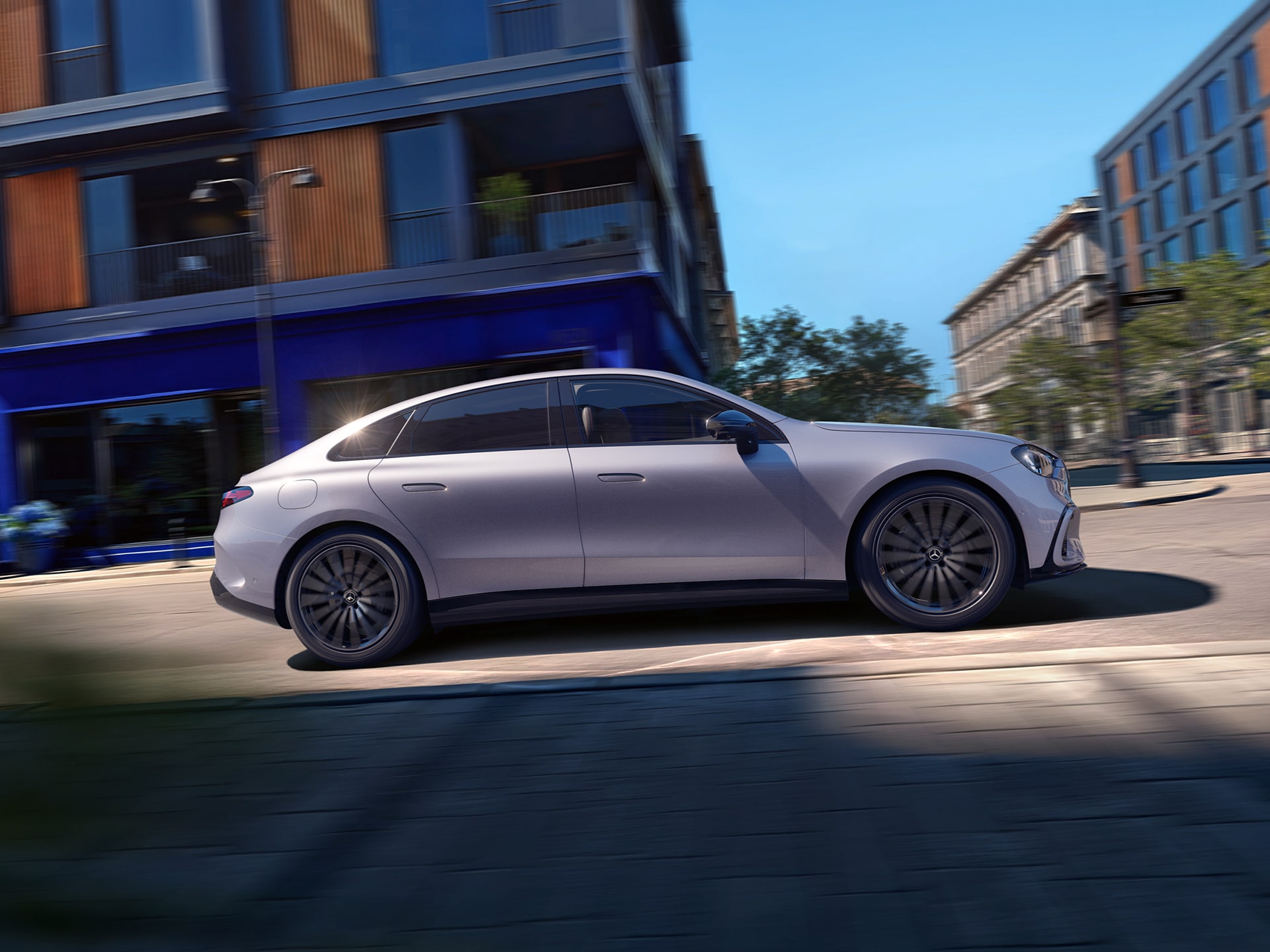 The Advanced Driver Assistance Systems in the C-Class from Mercedes-Benz.