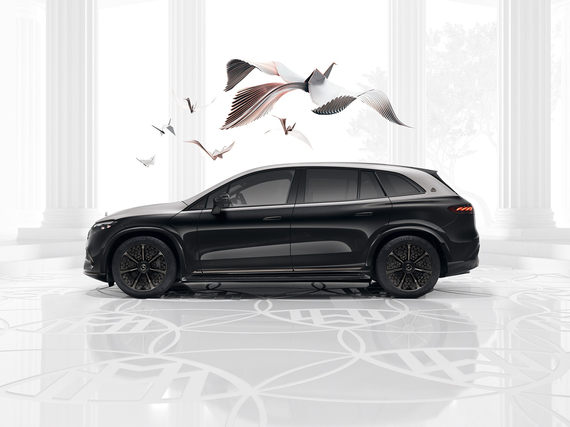 Mercedes-Maybach EQS SUV electric car with Night Series line.