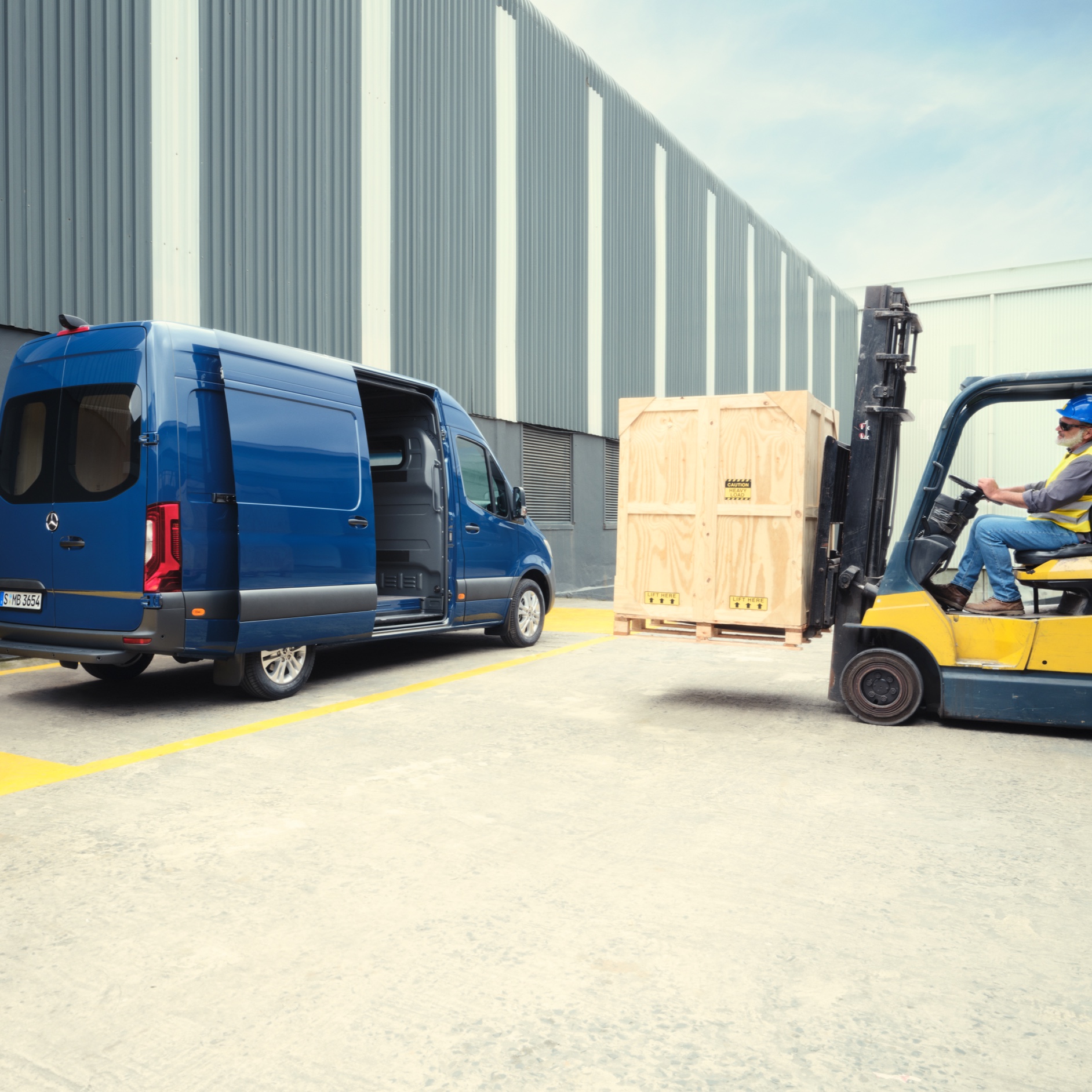 Loading a Sprinter Panel Van | Mercedes-Benz Vans The Mercedes-Benz Sprinter Panel Van is being loaded by a fork-lift truck.