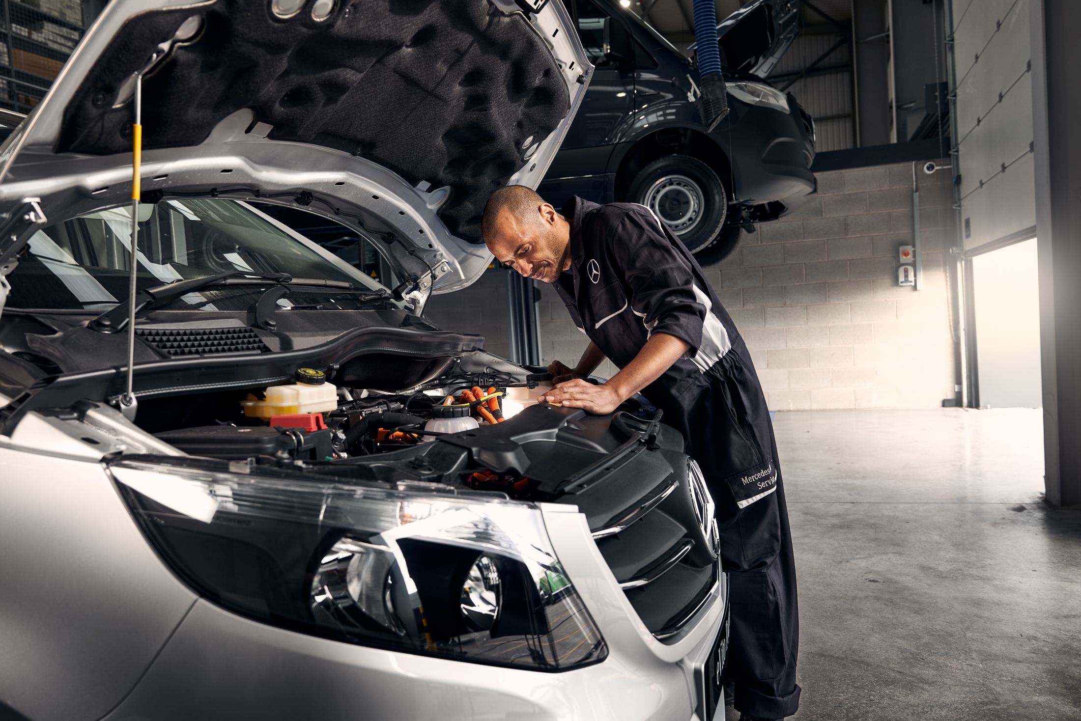 Under the Bonnet Report 2024 Under the Bonnet Report 2024